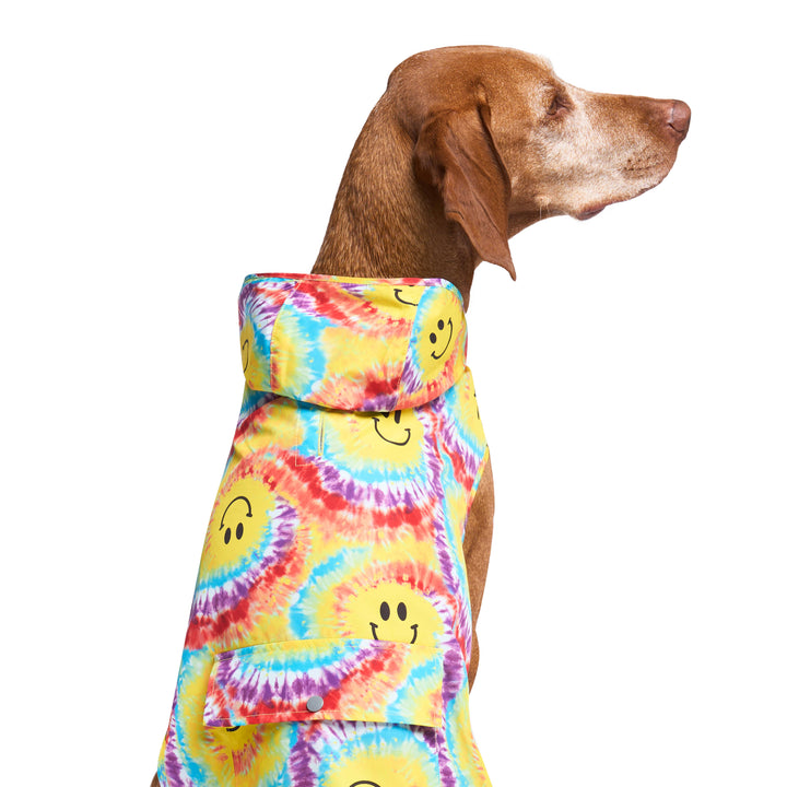 Canada Pooch - Pick Me Poncho Dog Raincoat (Tie Dye Smiley)