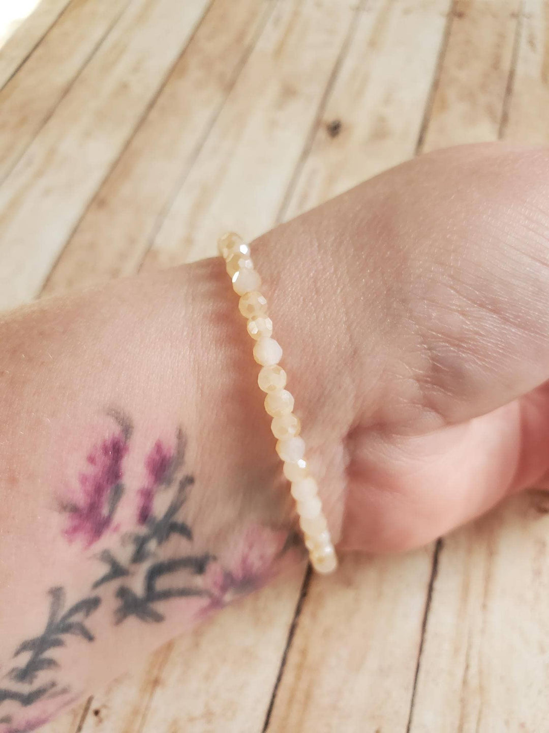 Tots And Tumblers Art - Dog Mom Beaded Stretch Bracelet