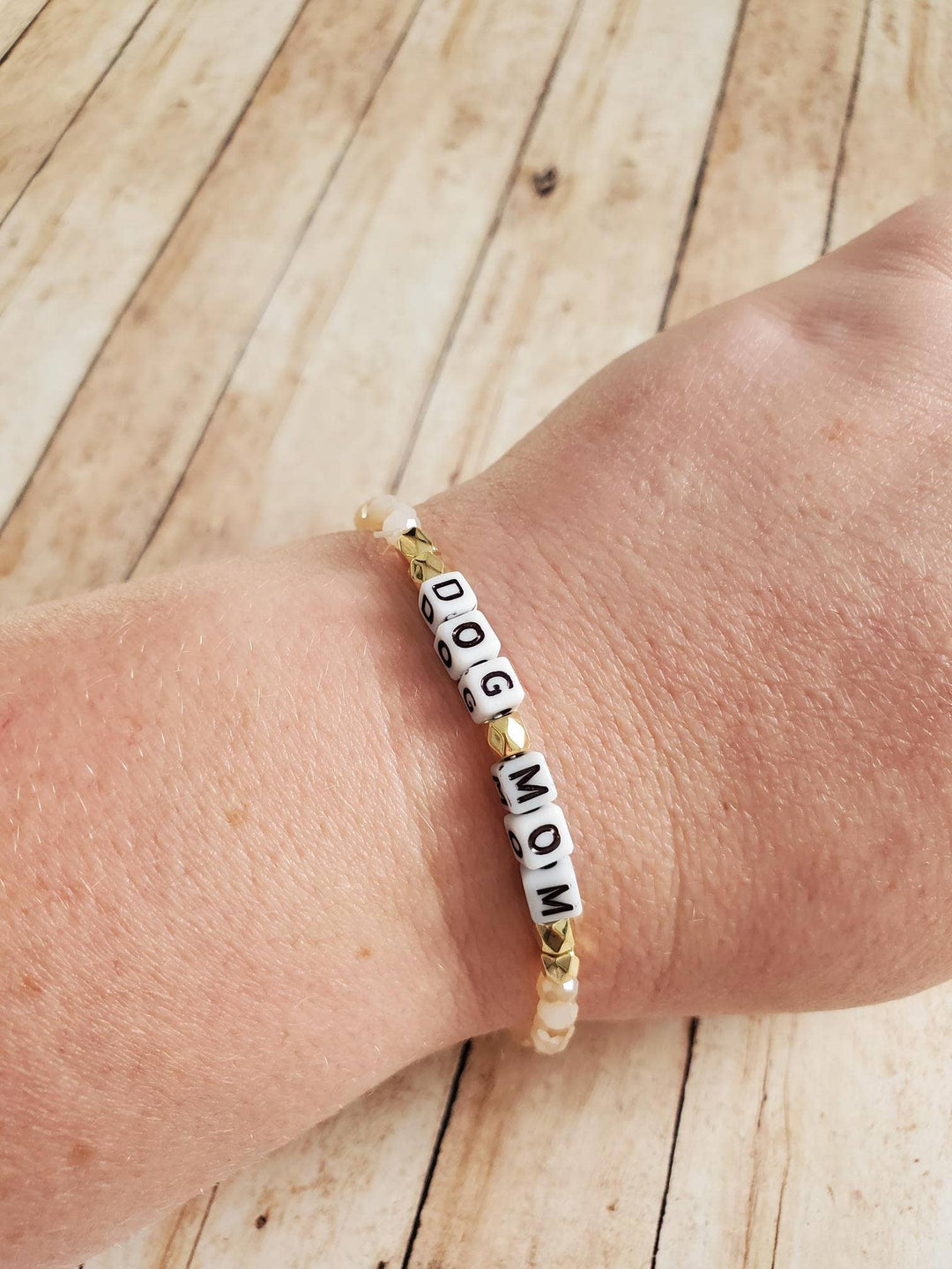 Tots And Tumblers Art - Dog Mom Beaded Stretch Bracelet