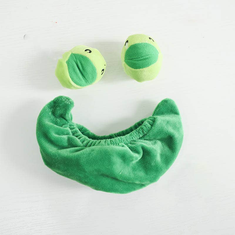 Cheerhunting - Petkin - Pea Dog Treat Toy