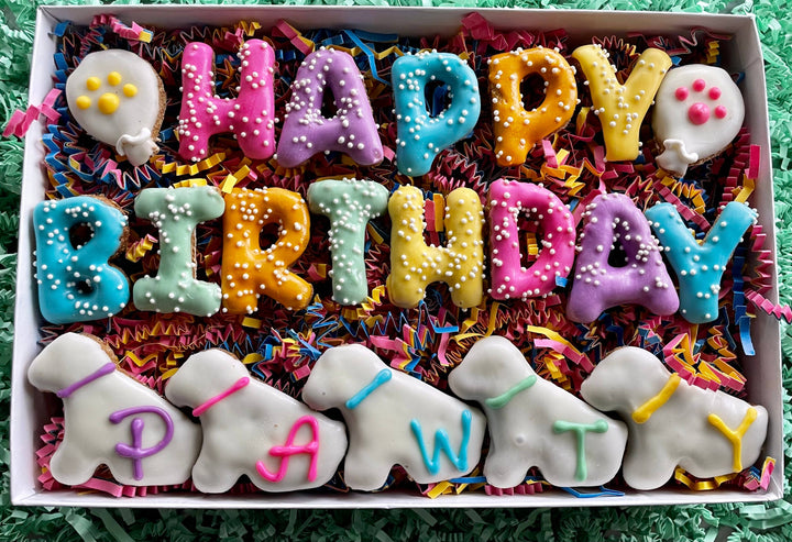 YumYum4DOGS - Happy Birthday PAWTY letter dog treat (GIFT BOX)