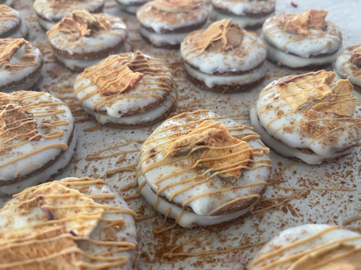 YumYum4DOGS - Granny’s Apple crisps dog treats